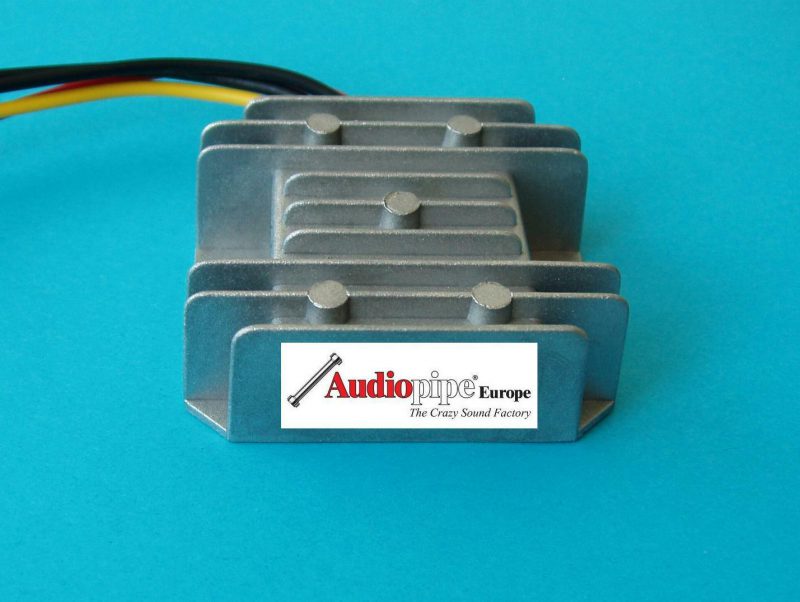 Spannungswandler Konverter DC-DC 12V/24V auf 5V max 10A USB Nr.11 -  Audiopipe
