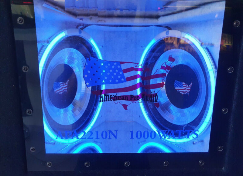 Alternative view of Basskiste Bandpass 2x 30er Subwoofer 1200W + Neon Beleuchtung